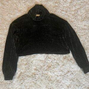 Altard state green cropped mock neck sweater